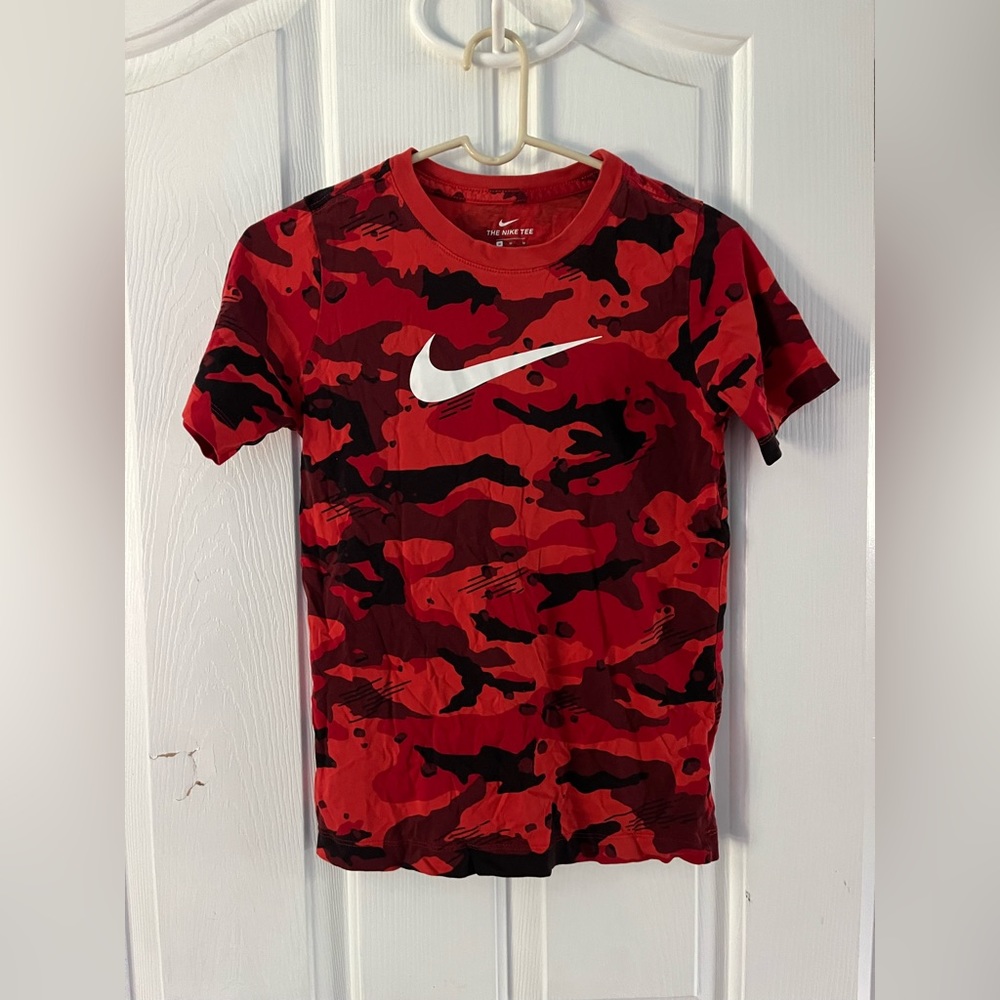 Nike Baby Tee (Medium)